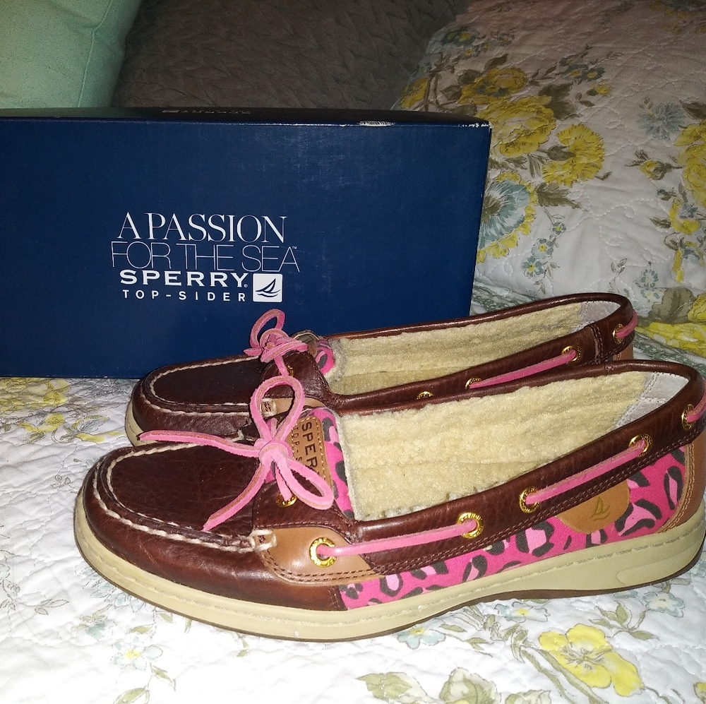 Sperry Topsiders